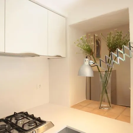 Charming Casa In Centre & Minutes To シッチェス