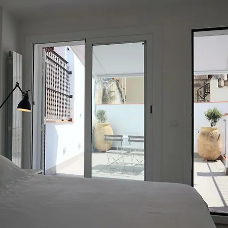 Charming Casa In Centre & Minutes To