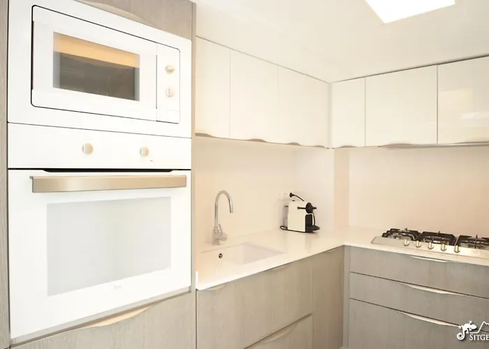 Charming Casa In Centre & Minutes To * Sitges