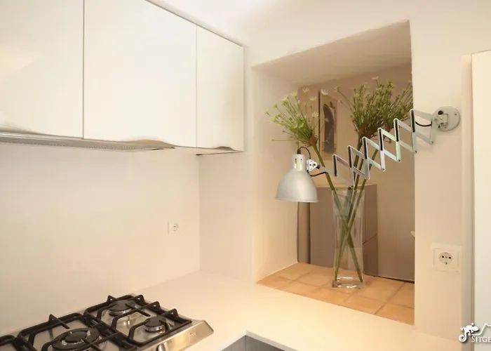 Charming Casa In Centre & Minutes To Sitges