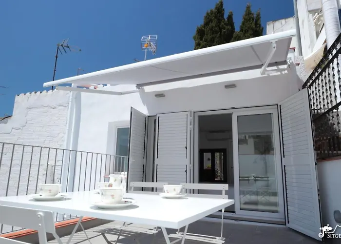 Charming Casa In Centre & Minutes To Сasa de vacaciones *